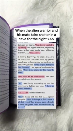 Alien’s Mate by Tina Moss📚 Alien Romance Book Recs #booktube #booktok #alienromance #books