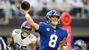 Can't-Miss Play: Daniel Jones looks like Josh Allen on 33-yard bomb to James