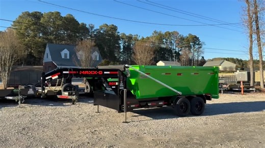 Another Roll of configuration from @maxxdtrailers looking amazing as always‼️ come check these units out before the end of the year. #MAXXDfyp #tjstrailers #rolloffdumpster #trailers | TJ’s Trailers | Facebook