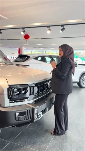 Jetour T2 is now ready for viewing at our showroom. Bold design, powerful performance, real off-road presence. Kalau nak rasa sendiri aura T2 ni, datang terus ke showroom. Test drive pun available 😉 📍 Jetour Petaling Jaya DM me, Aein Elias, untuk slot viewing & test drive. #JetourT2 #JetourMalaysia #AeinElias #SUVLifestyle #OffRoadReady