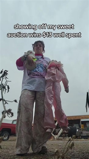 her hat needs replaced but I lovee her so much and for $2 I was more than happy to win her #theythem #audhd #clowncore #auctionhaul #clown