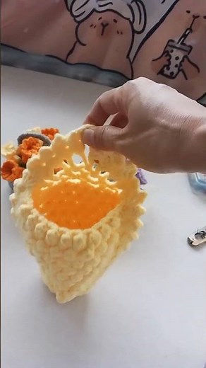 Crochet a wall hanging flower basket... #crochet #handmade #wallhangingcraft