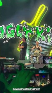 Ugly Kid Joe Live Jogjarockarta