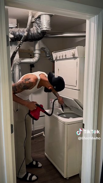 Watch the Shocking Transformation of a Dirty Washing Machine!