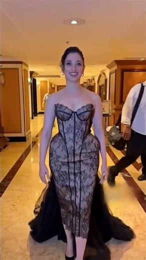 Gorgeous 🥰 Tamannaa Bhatia New 💖 looking 🤩 #shot #youtubeshorts #shots #viral #trending