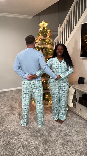 12K views · 461 reactions | Snowman Dance ☃️ #snowman #dance | GabeFlowers | Facebook