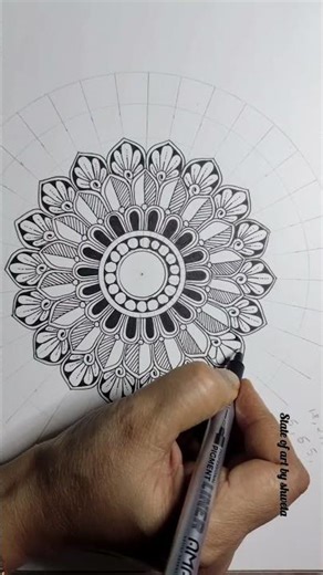 mandala art for beginners. easy mandala design. easy mandala art #mandalatutorial #art #mandalaart