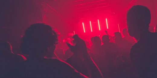 Best School Dances Song Lists for DJs: Your Complete 21st-Century Playlist - StageBibles