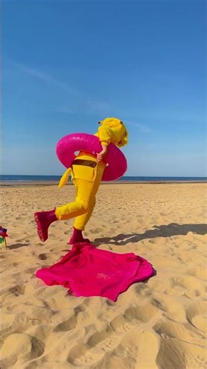 Epic Beach Prank Revenge! 😂🏖️ #shorts