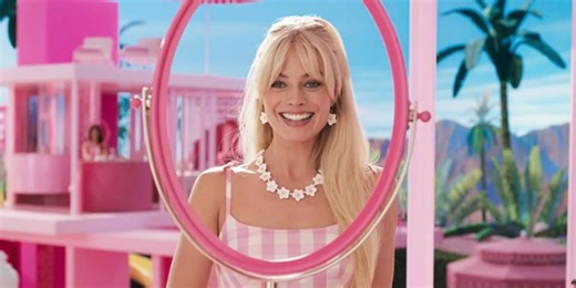 Russians are flocking to bootleg Barbie screenings amid Hollywood ban in country