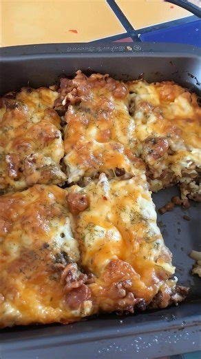 "Had this once at a baby shower years ago and I've never forgotten about it! Finally made it myself and it was everything I remembered. Love the combination!" Recipe ⤵️ | Easy Recipes