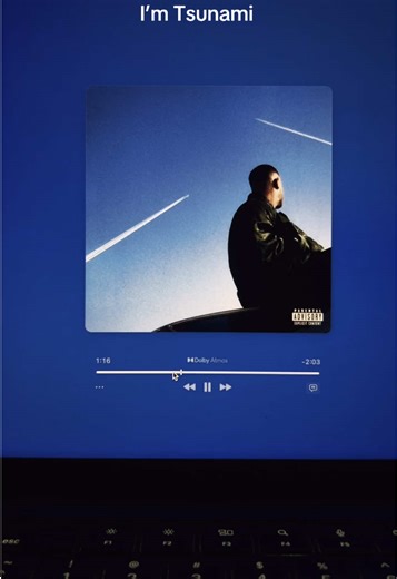 I'm Tsunami yeah ! I'm Tsunami.. New Travis Scott song is a banger #fyp #travis #djsnake #tsunami #future