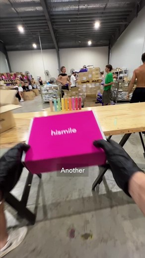 Discover the Limited Edition Wonka Chocolate Toothpaste Bundle!