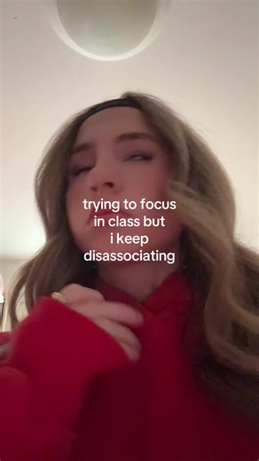 emma (@emmachickenfry)’s video of Focus