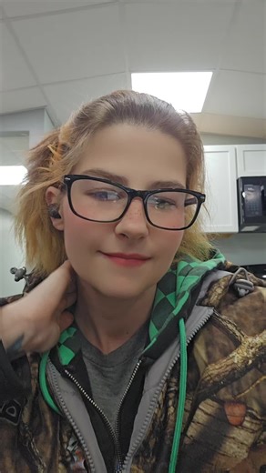 Carissa Humphrey (@carissahumphrey)’s videos with original sound - Carissa Humphrey