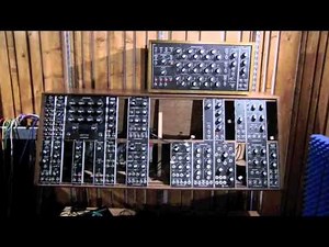 60 Dismantling the synthesizers.com modular