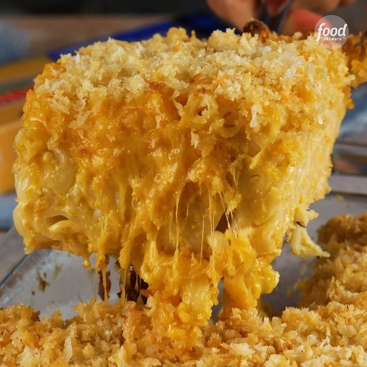 This All-Cheddar Baked Mac and Cheese is EXACTLY how we want to celebrate #NationalCheddarCheeseDay! 👏 Get the recipe: https://foodtv.com/2Oin8wt | Food Network
