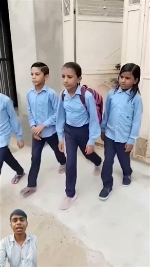 Duckling saves seriously injuredcat🐥#DuckRescue#CuteAnimals#AnimalRescue