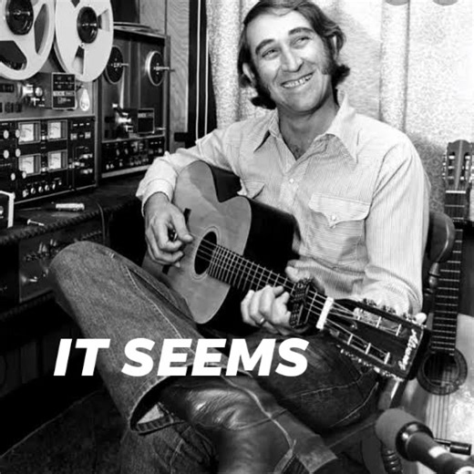 Such a lovely Lady ❤️❤️❤️ Another vantastic song from Don Williams..I love hearing him..boy that was a favorite one L...ong time ago..lol..still is. #DonWilliams #countrymusic Available don w. March here https://rb.gy/k310m8 | Country Music World Fans