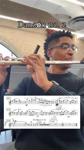 Tyree Wilson on Instagram: "Honestly, one of the most beautiful solos written for flute!🎶 Danzón no. 2 it’s one of my all time favorites! Have you played this piece before? 👀🎻 Back with @huxsymphony at the @uaschoolofmusic🥳 . . . #band #bandgeek #classical #classicalmusic #classicalflute #duets #dailypractice #etude #explorepage #fluteandviolin #flute #flutereview #flauta #flote #flüte #flutemusic #musician #musiciansofinstagram #musicmajors #memes #musicmemes #music #orchestra #trend #trend