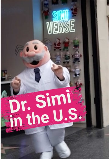 What is Dr. Simi doing in the United States?🕵️🏥 Do you think the Mexican pharmacy chain can replicate its low-cost model in the U.S.? Follow for more stories about U.S. Latinos! #drsimi @drsimiusa @Farmacias Similares