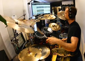 Stoner/rock/doom/metal?! I don't know... I'm bad at genres!! 🤔 All I know this job is FUN and the bands from Poland ( the same guy behind Chrome Black Future ) | robin_stone_drums