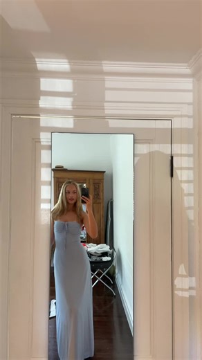 Blue Dress Style Inspiration: Embrace the Color