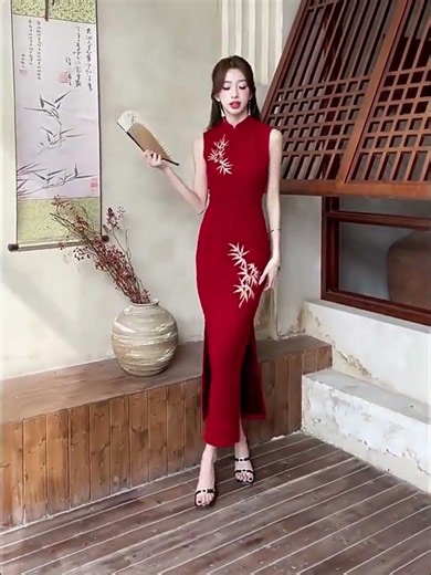 【TIANXIAOMAOシリーズ】★チャイナドレス ★ 2color チャイナ風ワンピース 着痩せ 花柄 ブラック 黒い レッド 赤い