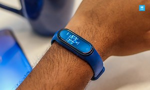 Mi Band 4 Review: A Great Fitness Tracker For You & Your Wallet