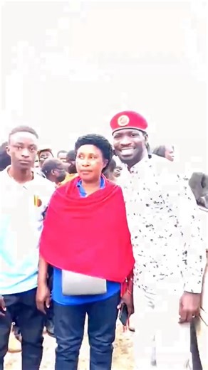 RESPECT MR NSI 🫡 #bobiwine #nup #shorts #trending #viral #music #love #fyp #like ‪@lilliannabaasa‬