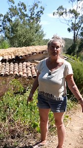 SHE BUILT HER HOME FROM MUD! WOW... what an incredible home Veronica has built for herself out of mud, straw and recycled materials, all for less than €2k! Wait till you see inside!! Full tour on YouTube... link in bio or search LIVERATION. #offgrid #cobhouse #earthship | Liveration