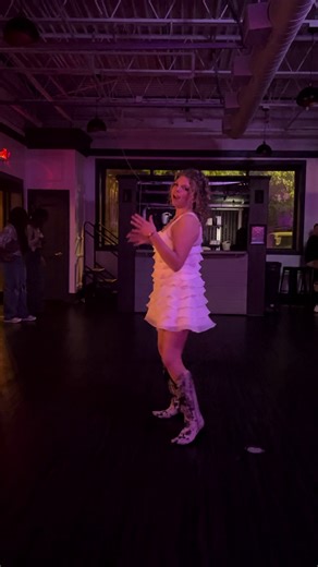 Cold, cold heart 💖 📷: @KelleesKhaos ✨ 💖 #honkytonk #linedancersofitktok #bblinedance #georgiagirl #fyp