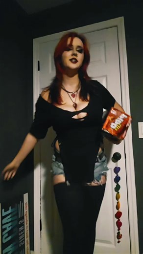 Goth Fashion: Creative DIY Ideas