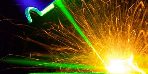 Top 10 Laser Engraving Machine Manufacturers In US: The Definite Guide In 2025 - RAYMOND LASER