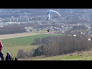 Paragliding. Collapse, crash.