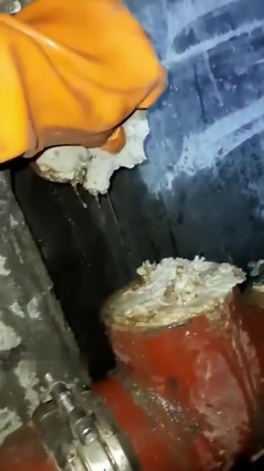 Do you have the courage to watch?🤣🤣 #drain #drains #drainage #drainclean #drainunblocking #draincleaning #drainpipe #drainer #blockeddrain #blockeddrains #clean #cleaning #cleantok #unclogging #uncloggingdrains #plumbing #plumber #backedup #backeduppoop #poo #poop #unblock #unblockdrains #sewer #sewerage #sewage #cloggeddrain #pipe #pipes #shit #toilette #toilet #manhole #jetteing #septictank #debouchage #assainissement #satisfying #oddlysatisfying #dirtyjobs #asmr #fyp #fypシ #wow #tiktok #for