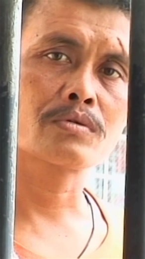 Cebu prison: a place of gangs and corruption. Then Byron Garcia arrived. With no experience, he transformed the prison through music and dance, creating an astonishing daily display of unity and heart. A true revolution behind bars. #PrisonReform #DanceRevolution #CebuPrison #Inspiration #Transformation From: Filipino Prisoners | Prison Stories