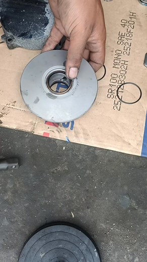 71 reactions · 12 shares | Ganto magkabit Ng torque drive oilseal at oring✅ #tutorial #Oilsealreplacement #torquedrive #followersreelsfypシ゚viralシfypシ゚viralシ | Ronilio Eslabra Vallejos | Facebook