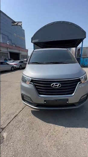 Hyundai Grand Starex all-wheel drive