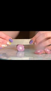 My @domestika_en course is live! Learn how to create faux agate geode jewelry with polymer clay. ✨ Please use my commission link in my bio if you want to sign up! This course also comes with many helpful documents I put together to help you along but also as extra resources. One of them shows you a simple but different marbling technique, another one gives earring design ideas. I will also be with you along the way so if you have any questions you can ask me in the forum and get help from either
