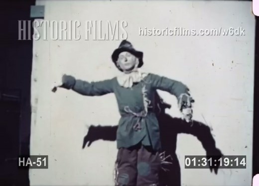 291K views · 7.6K reactions | Judy Garland, Ray Bolger, Bert Lahr, and Mickey Rooney in rare behind-the-scenes footage from “The Wizard of Oz” set. Thanks to @JudyGarlandArchives! | The Oz Archive | Facebook