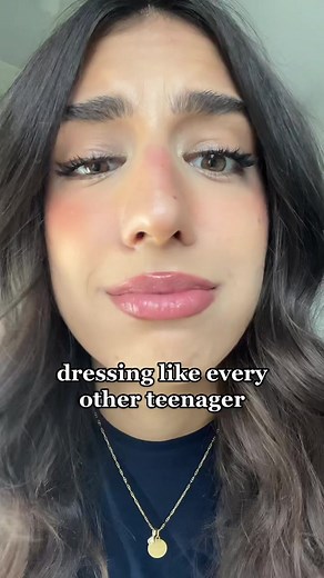 Preppy Style Guide: Dressing Like a Manhattan Teen