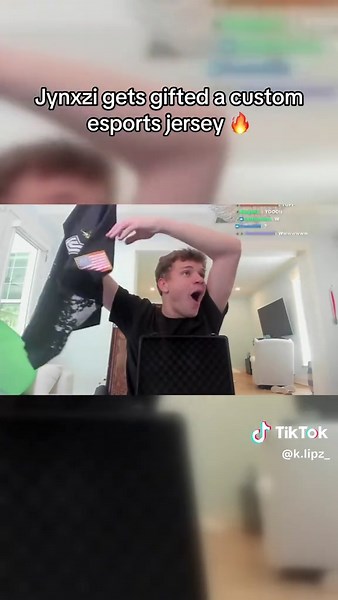 Jynxzi Receives Custom Esports Jersey Surprise