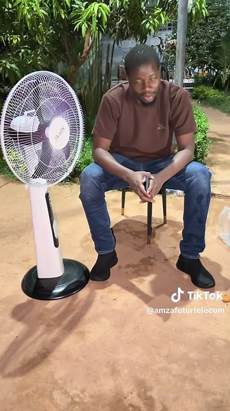 Vidéos de Amza futur telecom (@amzafuturtelecom) avec son original - Amza futur telecom