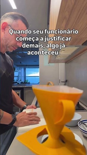 Quando seu funcionário começa a justificar demais, o problema não é a justificativa.