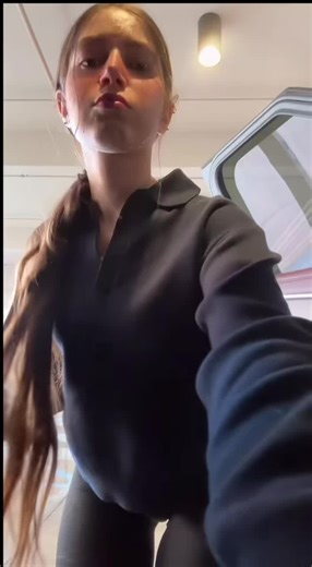 Vidéos de Emarrb (@emarrb10) avec son original - Emarrb