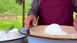 Traditional Halva Recipe with Eastern Flavor