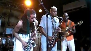 Celebrating #FunkMusicHistory! Express is a 1974 song by B. T. Express. It made #4 on the US Pop Chart, #1 on the US R&B Chart, #1 on the US Dance Chart and #34 on the UK Singles Chart and a remix of it made #67 in the UK in 1994. | Musique Funkology