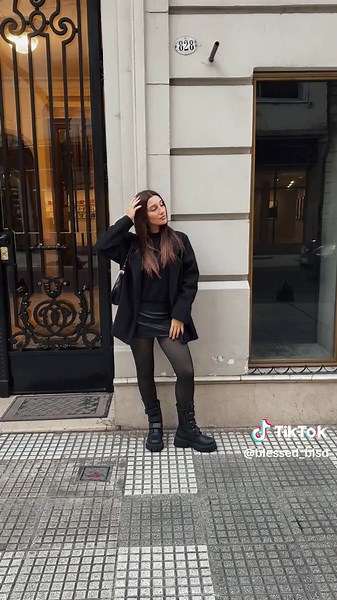 Celebrando Ser una Mujer Bendecida en Palermo