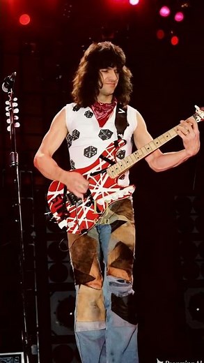 Eddie Van Halen Live at Madison Square Garden 1984 🔥 #EddieVanHalen #GuitarLegend